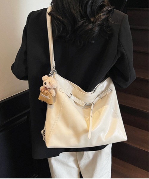 Chiina ショルダーバッグ バッグ Chiina /「2way」 大容量 ベルテッド