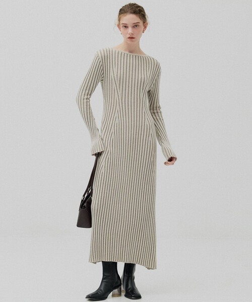 PUBLIC TOKYO（パブリックトウキョウ） ワンピース フレアリブニット