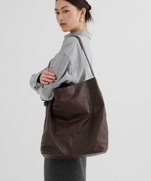 完売新品タグ付きHoaw.ブラックショルダーバッグウィムガゼット Whim Gazette（ウィム ガゼット） ショルダーバッグ バッグ 「Hoaw