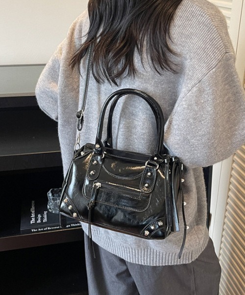 TRES y2k 00s 海外ガール本革 スタッズ ショルダー バッグBLACK MASHIRO ショルダーバッグ バッグ スタッズデザイン3WAYバッグミニ