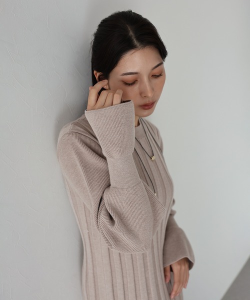 「J by blue」 ニットワンピース MEDIUM ベージュ レディース_画像5