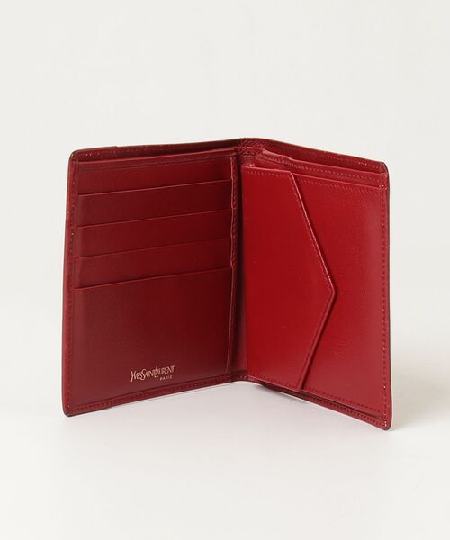 YVES SAINT LAURENT 二つ折り財布 レッド Yves Saint Laurent（イヴ・サンローラン） 財布 - レッド レディース