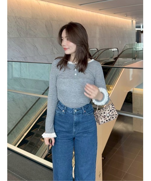 LILY BROWN（リリーブラウン） ヘンリーネック tシャツ バックオープン