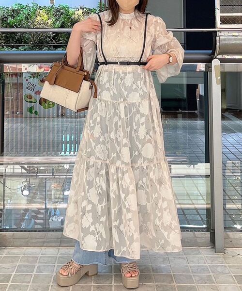 MAJESTIC LEGON（マジェスティックレゴン） ワンピース フラワー