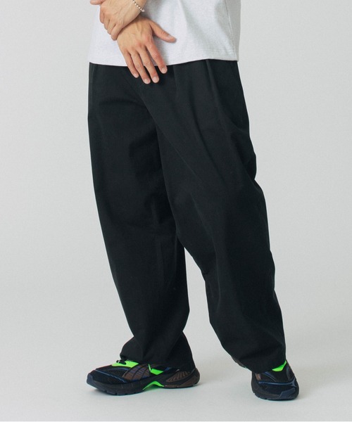き*く様 is-ness WIDE 2TUCK CHINO PANTS 2タック is-ness WIDE 2TUCK CHINO PANTS | distrad