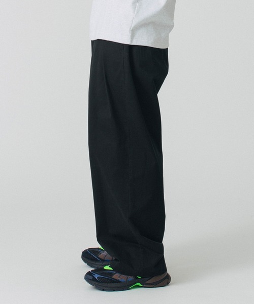 き*く様 is-ness WIDE 2TUCK CHINO PANTS 2タック is-ness WIDE 2TUCK CHINO PANTS | distrad