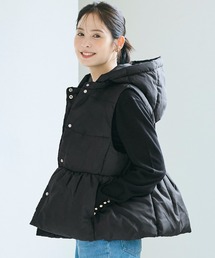 黒いダウンベスト 取り外し可能フード付き coca（コカ） コート アウター 中綿ペプラムベスト 取り外し可能フード