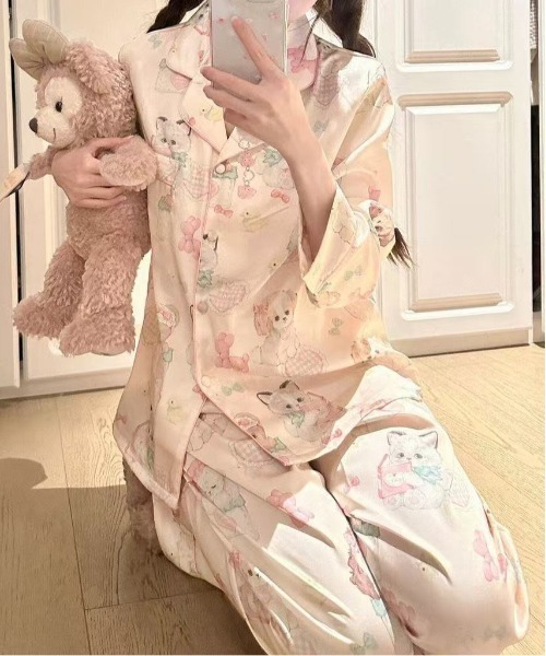 gossip!ロサンゼルス パジャマ ルームウェア Y2K シルキーソフト