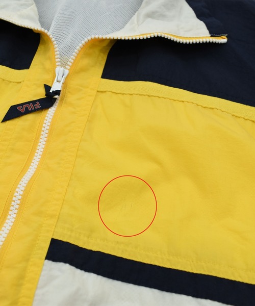 FILA（フィラ） ナイロンジャケット 「ヴィンテージ古着」90-00's FILA