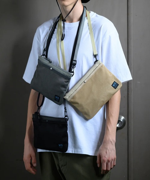 MIS（エムアイエス） ショルダーバッグ バッグ 「MIS」MESH POCKET