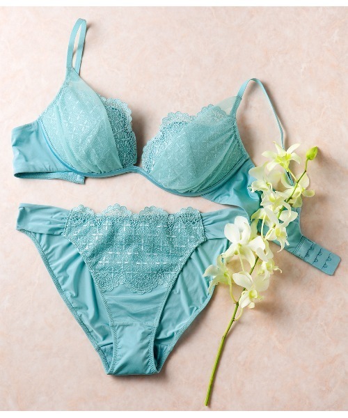 21年 ノンワイヤーブラのおすすめ24選 ラクなのに補正力も優秀 マイナビおすすめナビ