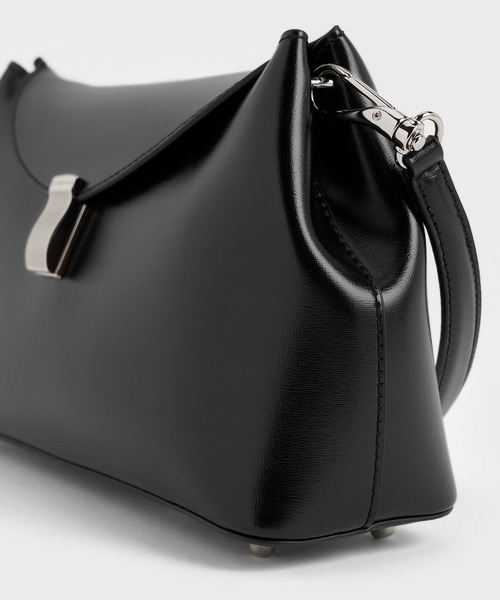 CHARLES ＆ KEITH ショルダーバッグ バッグ Wisteria