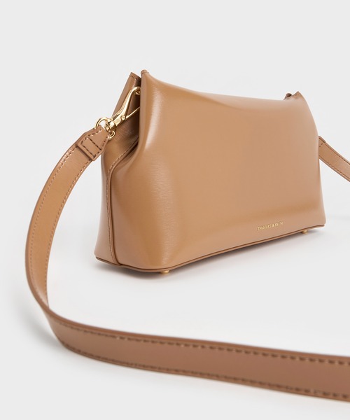 CHARLES ＆ KEITH（チャールズ&キース） ショルダーバッグ バッグ