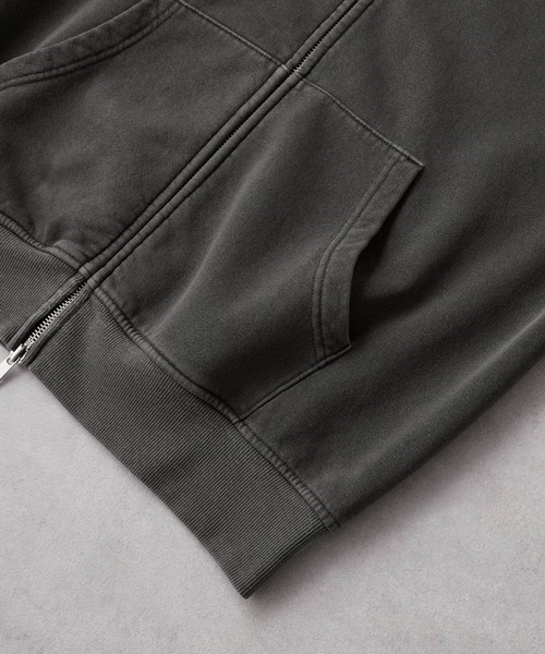 EMMA CLOTHES パーカー ヴィンテージメイク ラバープレート