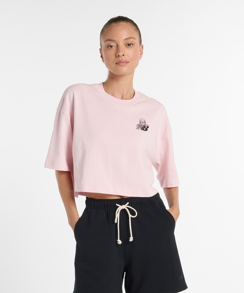 tシャツ New Balance X Face Oka スモールロゴショートスリーブTシャツ レディース