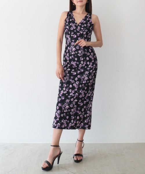 アンビエント（AMBIENT）/Vネックフラワーマーメイドドレス AMBIENT（アンビエント） ドレス Vネックフラワーマーメイドドレス