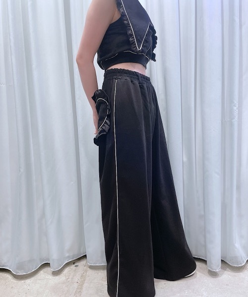 lilLilly tシャツ スウェットフリルジップトップス レディース