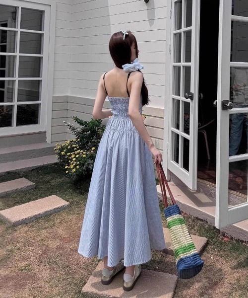 【大人気】SANDRO 装飾付き キャミソールワンピース White green forest floral print camisole dress and chiffon