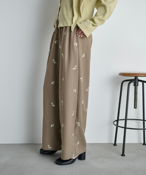 THE Yon ワイドパンツ パンツ エンブロイダリーフローラルシャツ