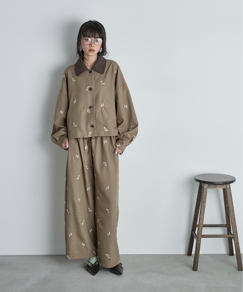 THE Yon ワイドパンツ パンツ エンブロイダリーフローラルシャツ