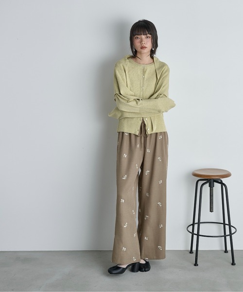 THE Yon ワイドパンツ パンツ エンブロイダリーフローラルシャツ