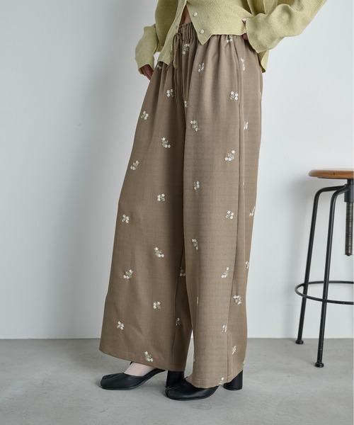 THE Yon ワイドパンツ パンツ エンブロイダリーフローラルシャツ