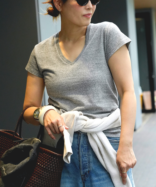 Tシャツ(半袖+袖なし) DEUXIEME CLASSE - Deuxieme Classe CALUX JUST BETWEEN US T CALUX（キャラクス） tシャツ 半袖 Vネック Tシャツ レディース