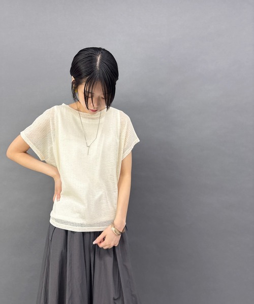 NICOLE white（ニコルホワイト） 透け感のあるシアートップス×タンク