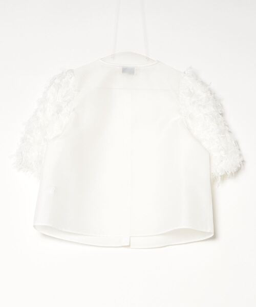 ユナイテッドアローズ　バックフレア　半袖ブラウス　オフホワイト UNITED ARROWS（ユナイテッドアローズ） 半袖ブラウス FREE オフ