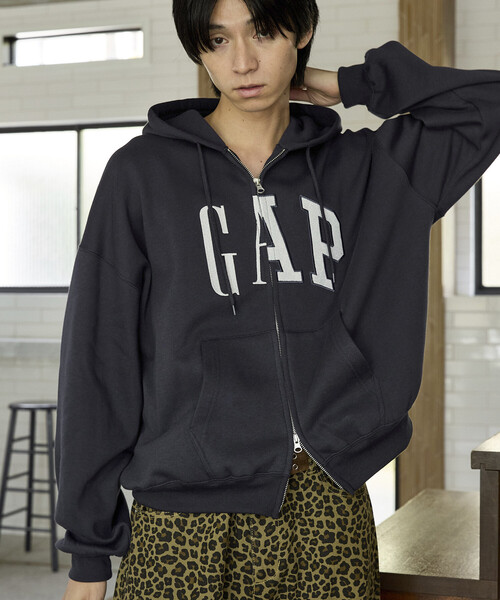 GAP（ギャップ） パーカー 裏起毛 PUBLUX × 別注 デザイン ロゴ 裏起毛 