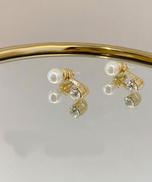 セカンドピアスにオススメ│K10 ダイヤモンド 軟骨ピアス – PICOLLET