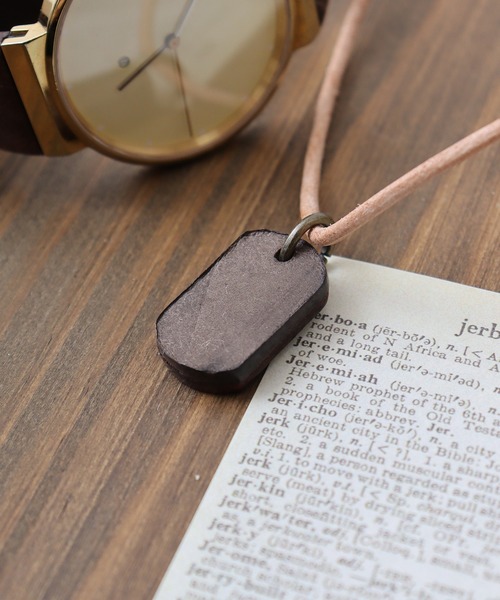 FUNALIVE（ファンアライブ） ネックレス プラスレザー チャーム