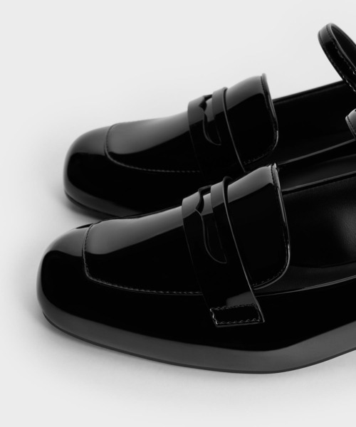 CHARLES ＆ KEITH ローファー パテント フラワーパールエンベリ