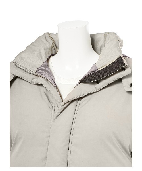 「emmi」 「HELLY HANSEN」ダウンジャケット MEDIUM グレー レディース_画像4