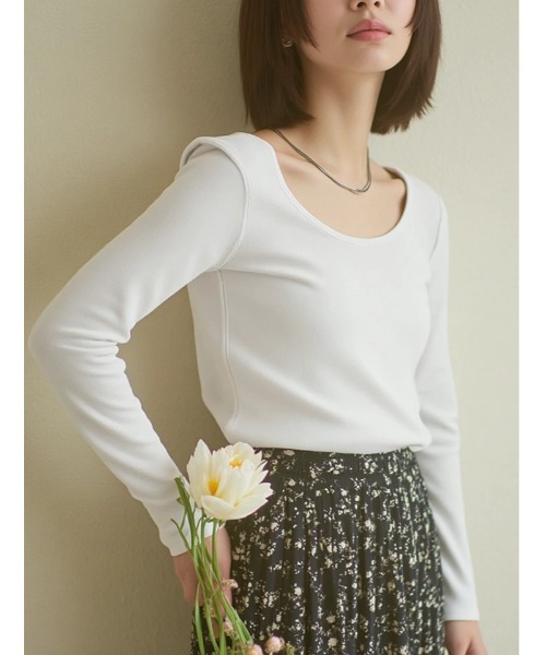 K653 美品 M レオナール 半袖 金ボタン 肩パット入り シャツ レディース fifth（フィフス） tシャツ カットリブ肩パッドプルオーバー