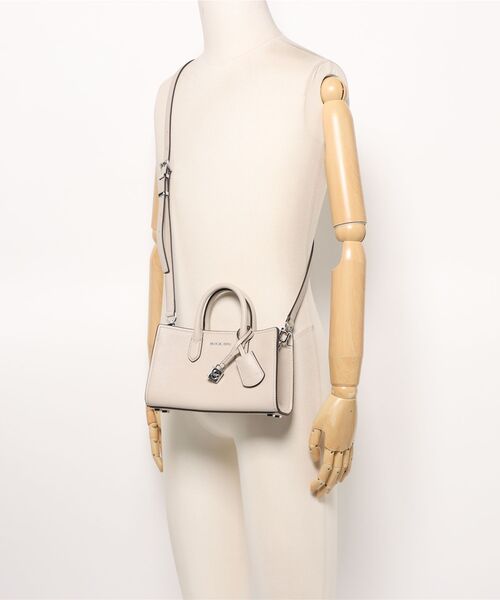 MICHAEL KORS（マイケルコース） ショルダーバッグ バッグ SCARLETT