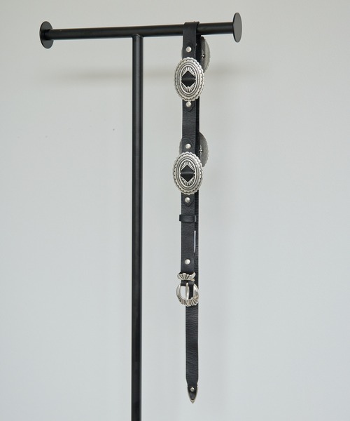 未使用Whim Gazette コンチョベルト　レザーベルト Whim Gazette(ウィム ガゼット)の【Puntovita】レザーコンチョベルト