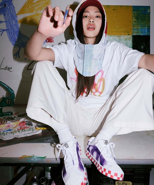 VANS（ヴァンズ） スニーカー THE MUSEUM VISITOR スポーツロー