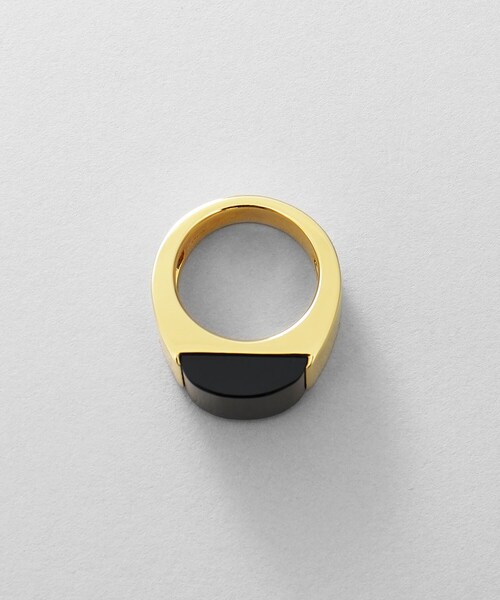 アルハンブラ オニキス リング（リング、指輪）｜レディース