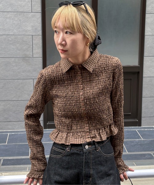 feepur（フェピュール） ブラウス シャツ シャーリングショート