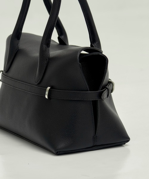 CITY TOKYO ハンドバッグ Leather Belted Handbag/レザーハンドバッグ