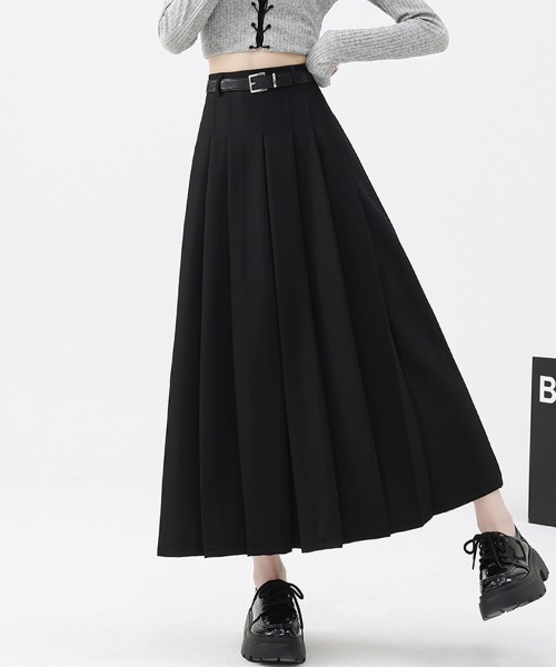 CFCL 黒いプリーツロングスカート CFCL ACCORDION SKIRT｜トゥモローランド 公式通販