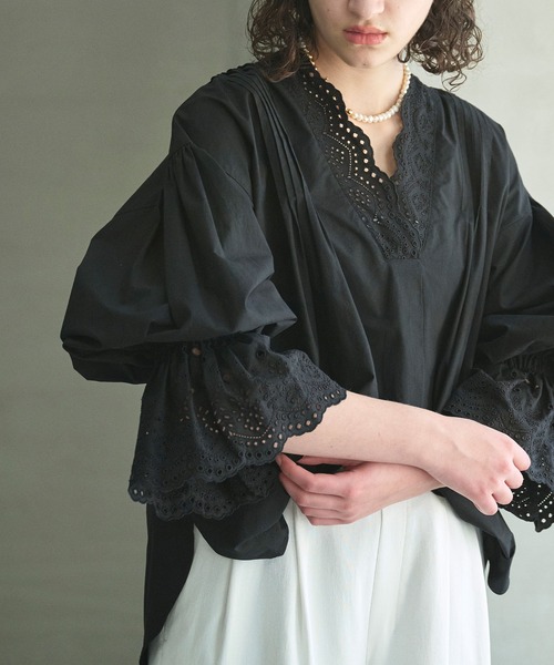 新品♡カットワーク刺繍ブラウス レディース カットワーク刺繍ブラウス カットレースドルマンスリーブ