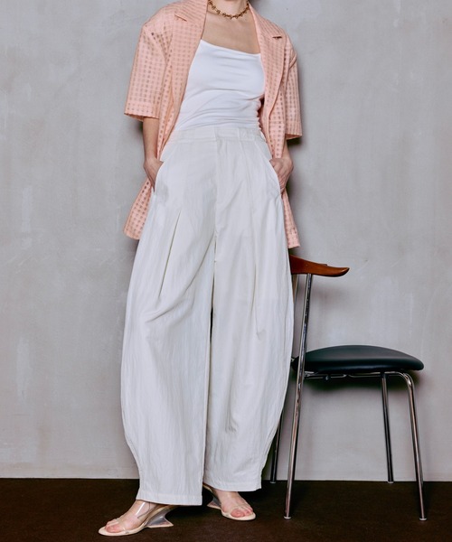 ワイドパンツ パンツ 「PRE-ORDER」Tuck Cocoon Color Pants/タックコクーンカラーパンツ レディース メンズの画像