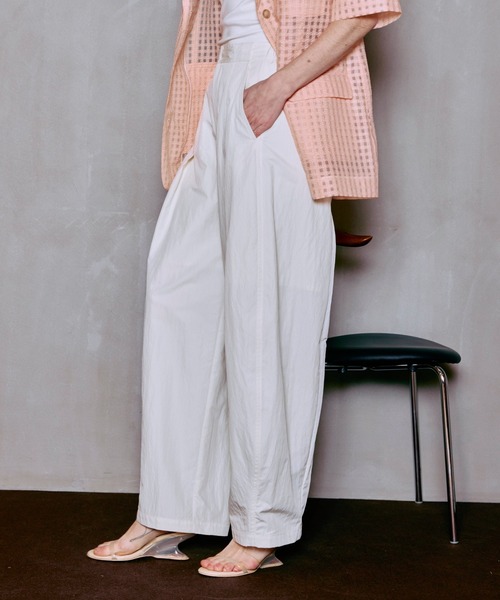 ワイドパンツ パンツ 「PRE-ORDER」Tuck Cocoon Color Pants/タックコクーンカラーパンツ レディース メンズの画像