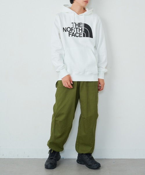 THE NORTH FACE プルオーバー マウンテンパーカー ホワイト THE NORTH FACE（ザ ノースフェイス） プルオーバーパーカー M