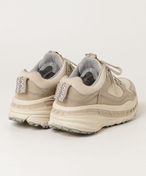 「UGG」 ローカットスニーカー 23cm ベージュ レディース_画像2