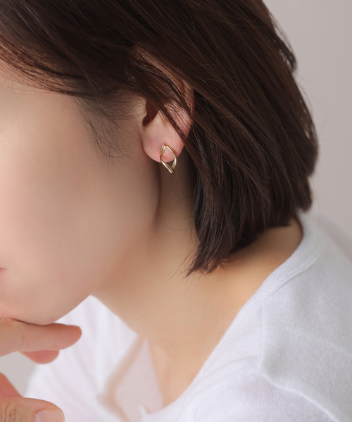 Lilas ピアス リーフツイストピアス K18（両耳） レディース 