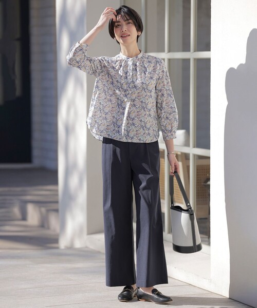 【洗える】LIBERTY バンドカラー ブラウス 洗える】LIBERTY バンドカラー ブラウス（シャツ/ブラウス）｜J