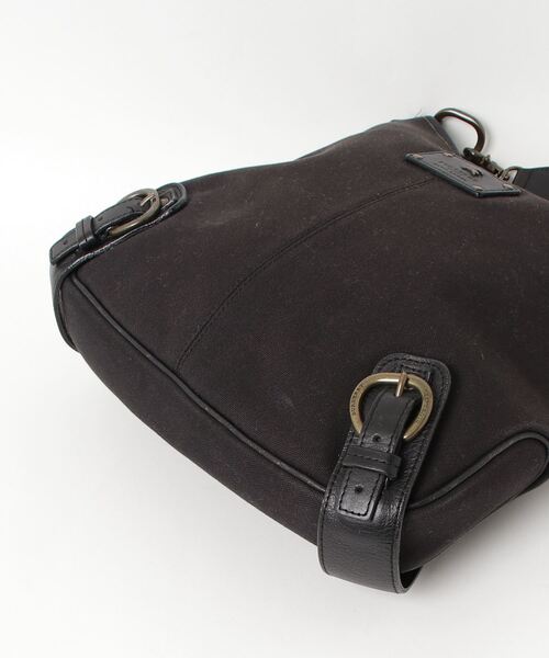 Burberry Blue Label ブラック ショルダーバッグ BURBERRY BLUE LABEL 「BURBERRY LABEL」 ショルダーバッグ